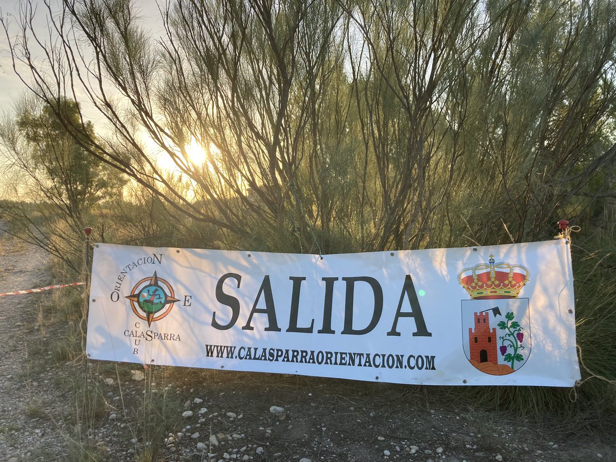 JMtnezNunez's tweet photo. Buenos días , 
Todo preparado para la prueba de #Orientacion en #Calasparra
#SierraDelPuerto #EstacionTren 
Un día espectacular , 
“Pienso y luego , … CORRO” https://t.co/iKsZnetuZ8