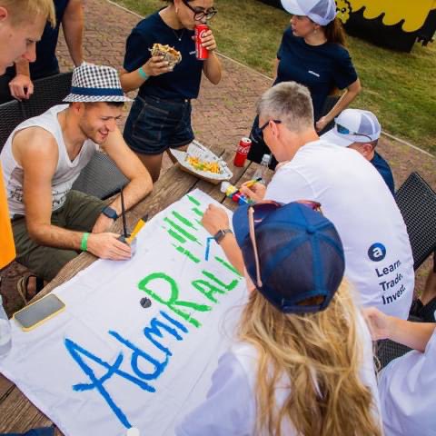 Admiral Markets Community (Heather innis) tweet media