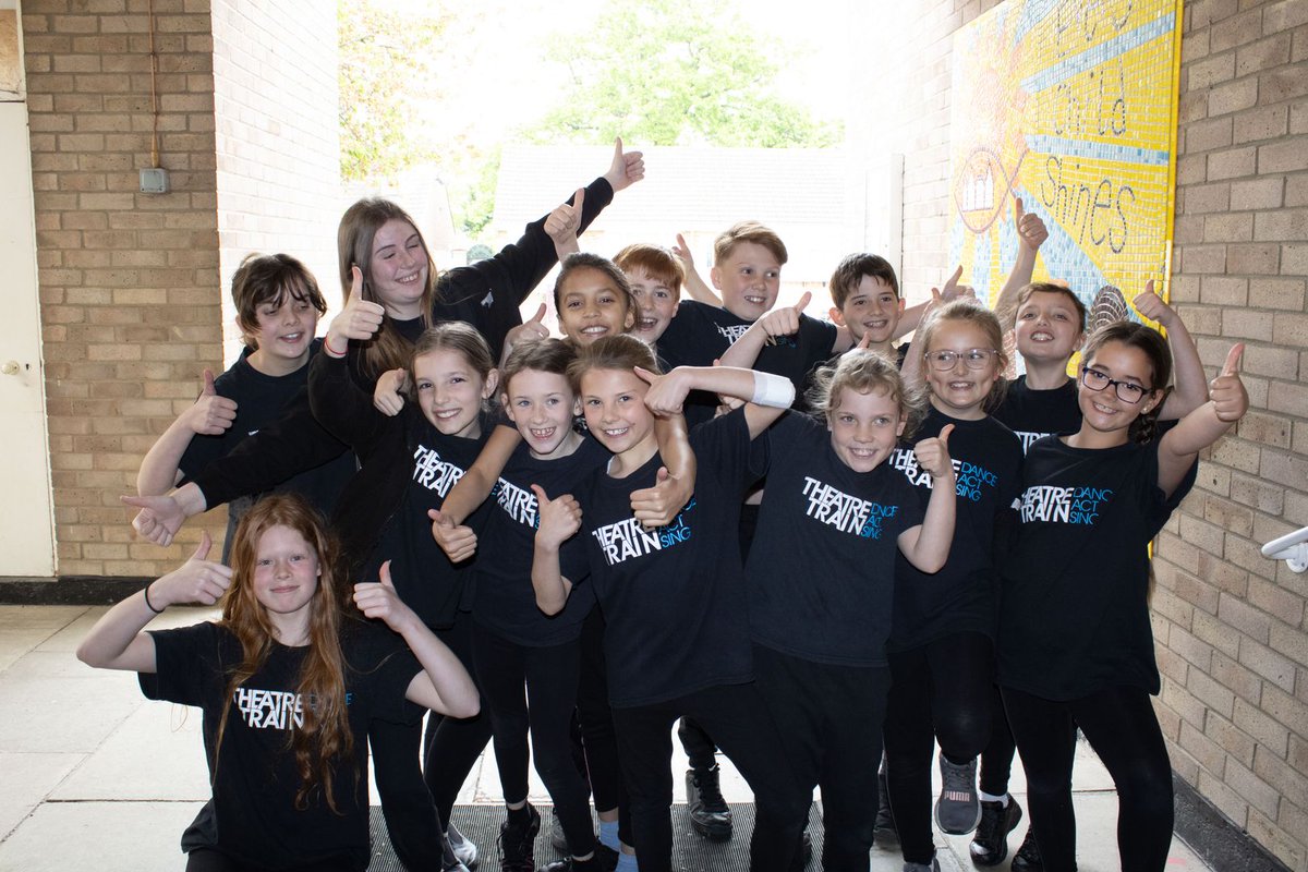 TT_Stevenage's tweet photo. Lights, Camera, Education: How Performing Arts Enhance Learning and Development

Did you know that engaging in the performing arts can also boost your child's resilience and adaptability? It's true! 
Read the full blog here👇

https://t.co/modPGtn9eI https://t.co/XaIAKevH32