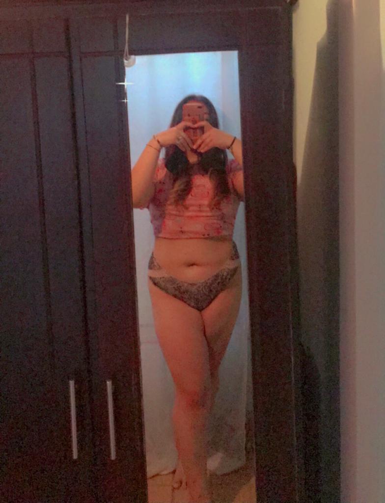 VenusVi69's tweet photo. @He1Yez Sugar no pero podemos ser buenas "amigas si quieres" https://t.co/MNVq6MVvsI
