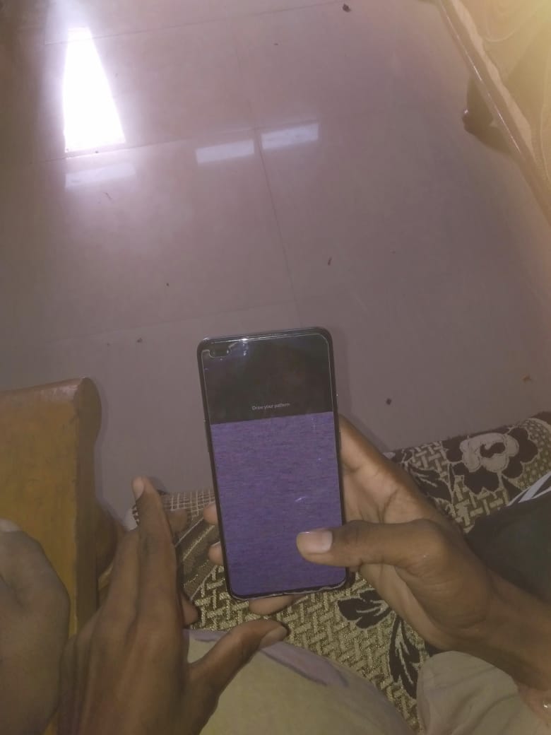 Niranja30324732's tweet image. #OnePlusproblem 
In problem ki wjh se aam aadmi kese aao ki company pr prosa krega
#onepuls
#baycot