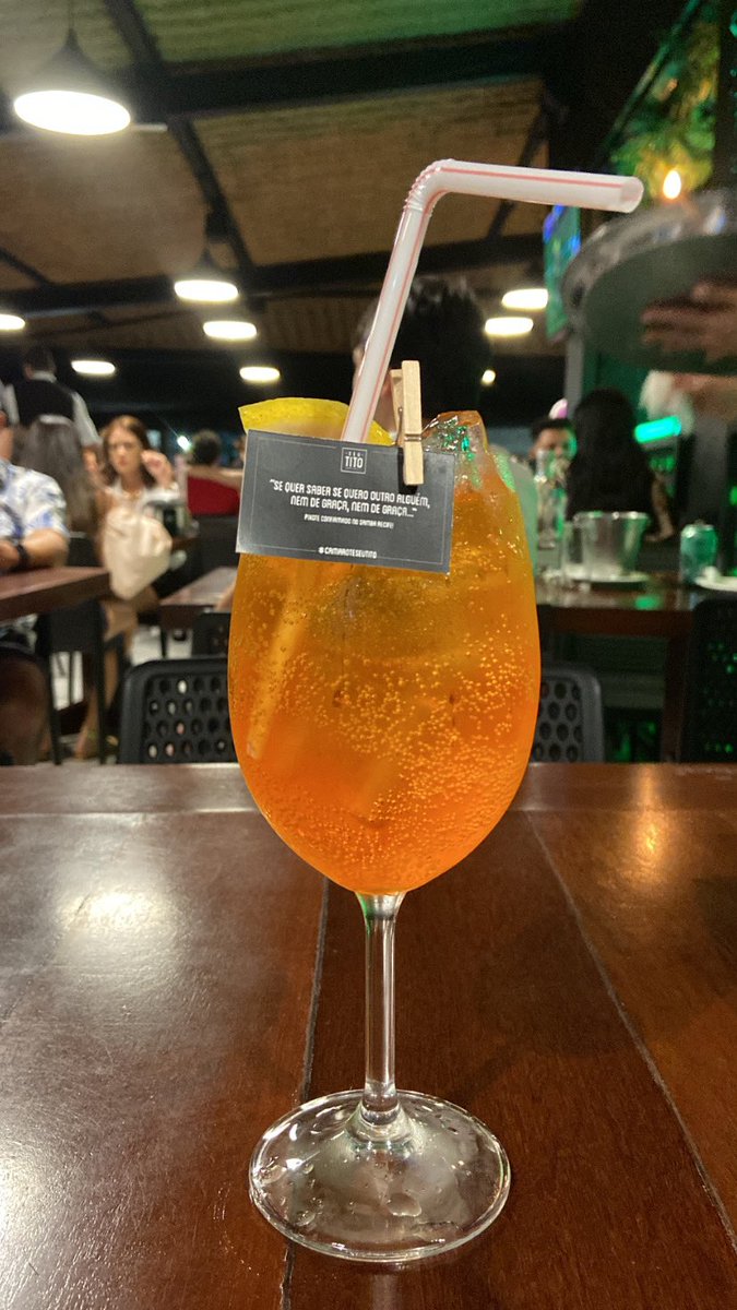 vanessachaves__'s tweet photo. Aperol 🫶🏽 https://t.co/xq98071FNz