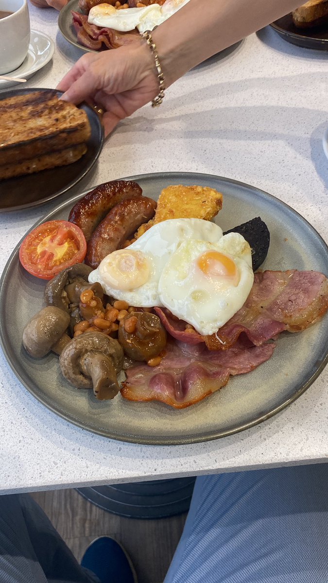 Tim Pollard tweet media