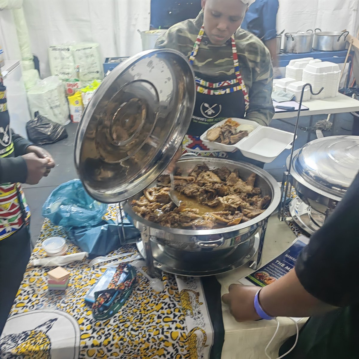 thulasindi's tweet image. Got this yummy meal as I left #DeliciousFest last night...I knew I'd be in no mood to cook breakfast the next day 😋