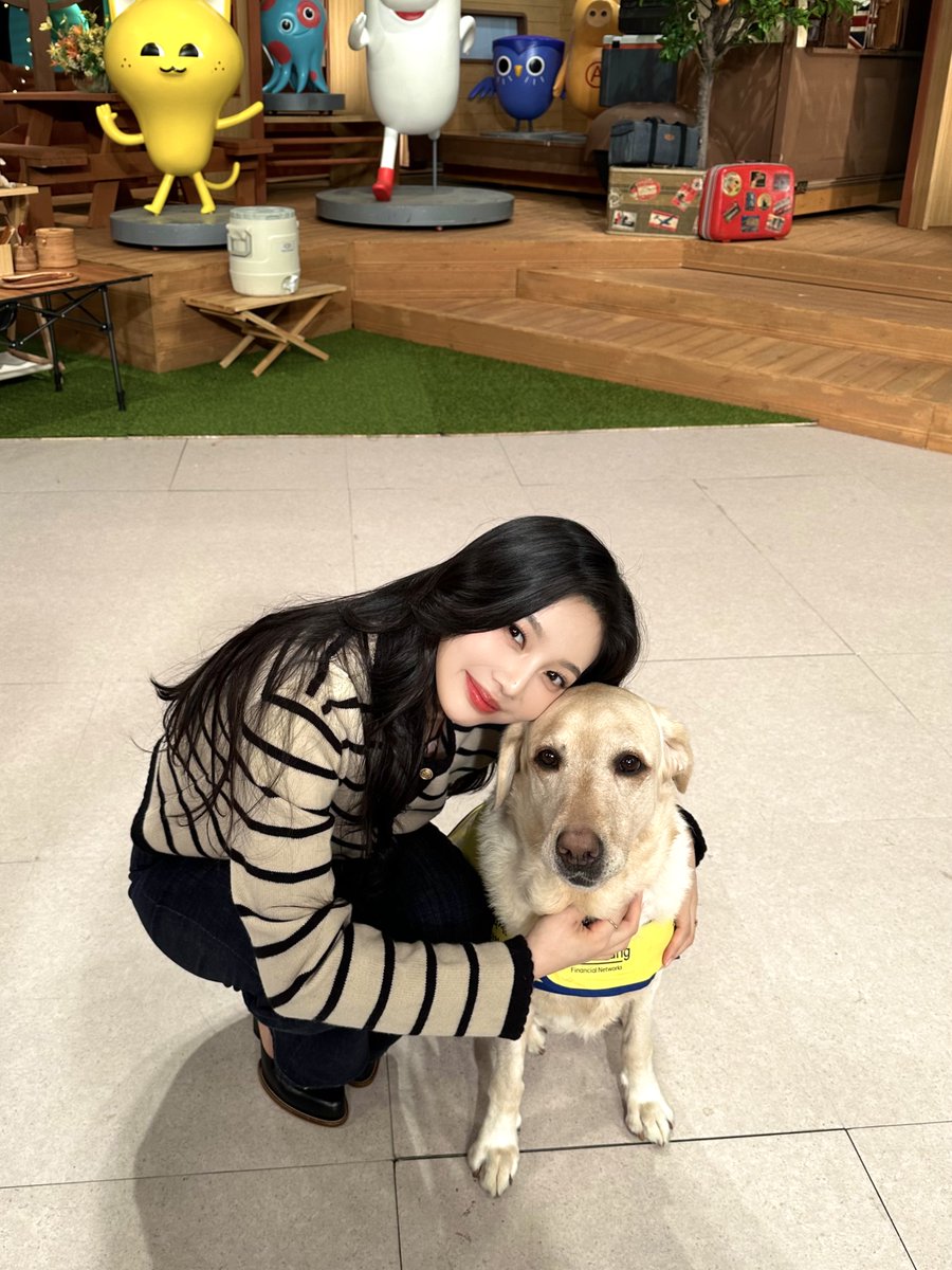 9월 24일 in TV동물농장
SUN. 9:30AM

#조이 #JOY
#레드벨벳 #RedVelvet 
#TV동물농장