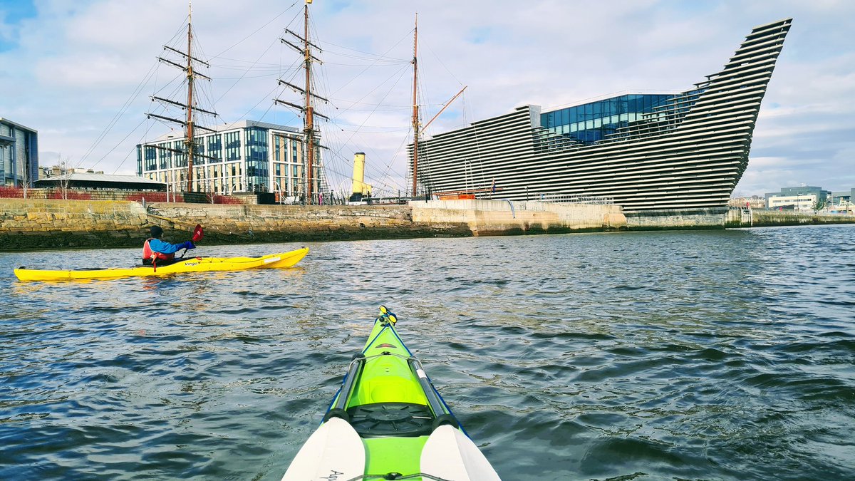 Dundee
What a brilliant city.

So much to see and do around here.
Some of the best moments for paddling here are coming up shortly
- sunrise kayaking 🌞
- night paddling 🌜
- kayak picnic 🧺

Sign up to our newsletter

#Dundee #SlowTourism #VisitDundee #VisitScotland