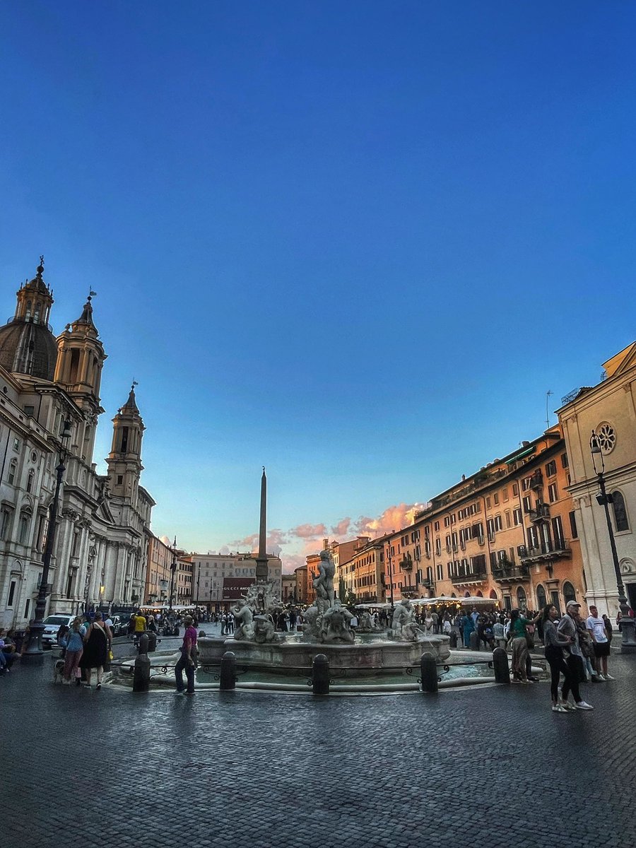 Sinfonie autunnali #piazzanavona #roma #domenicaitaliana