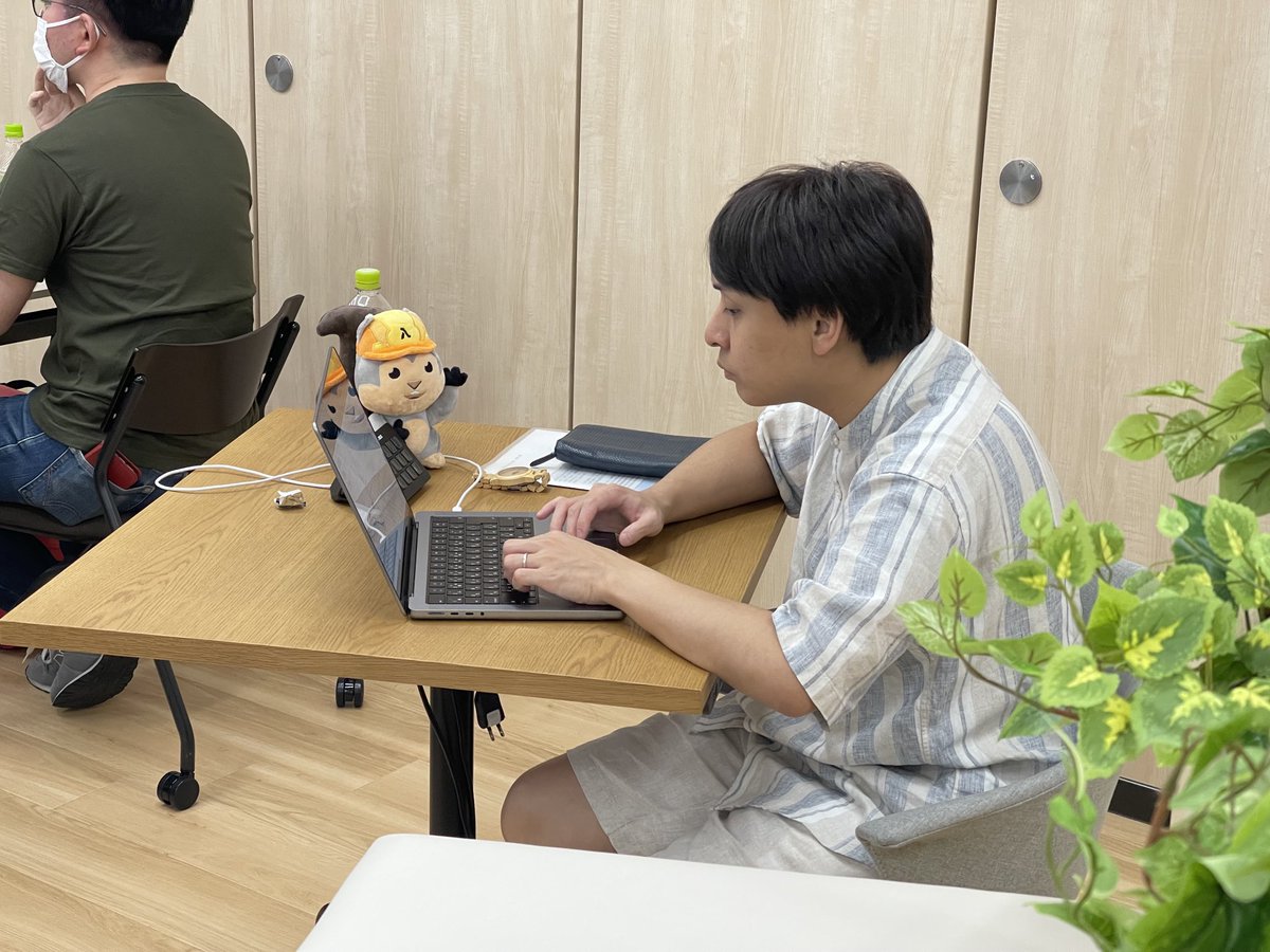 edjgeek's tweet image. Under the watchful eyes of SAM, one of our attendees is working through #StepFunctions in the AWS Workshop #ServerlessDays #ServerlessJapan