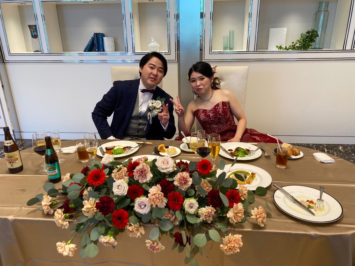 0504kittyluv's tweet photo. 結婚式最高だった👰‍♀️🤵‍♂️
健太くんと結婚して良かったし、村田家の娘で良かった！
これからは、2人で支え合いながら楽しい家庭を築いていきます！ https://t.co/KOO7OhdwJU