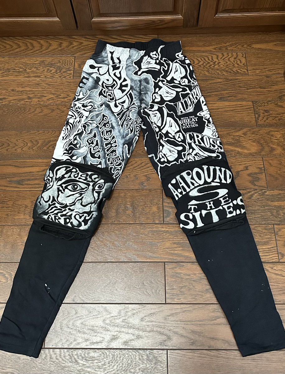 クロスウィザードのタイツも発見した！！