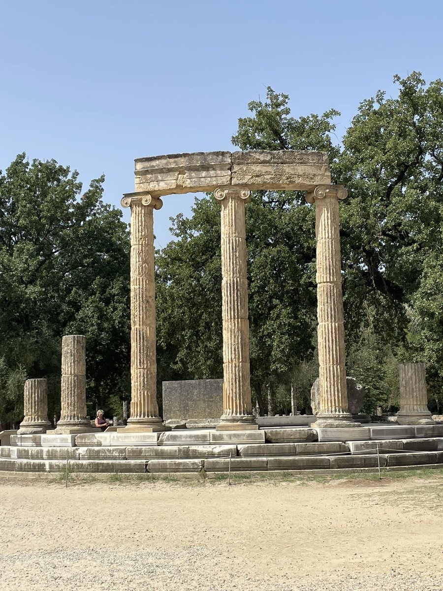 Such an honor and a great experience to being part of the Panhellenic Sports Cardiology Congress in the amazing Ancient Olympia, at the International Olympic Academy! @MichaelPapadak2 @Chrigi_Schmied @DrPelliccia @DavidNiederseer #sportscardiology #sportsmedicine