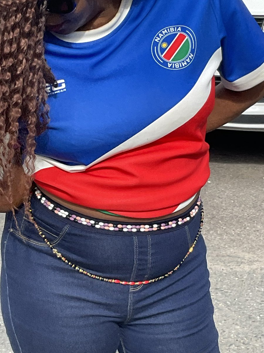 Out and about extended #ShenanigansDay extended 😂#RugbyFever. Supporting the underdogs . Waist beads from Namibia 🇳🇦. @leesah_zimbo @jintygal31 @Michell24423236 @SMununuri @HelenMc67821169 @ChakaChitova @cssmjcksn @boldcolours @Blackexp1London @ParrisTamla @ChariKudzie