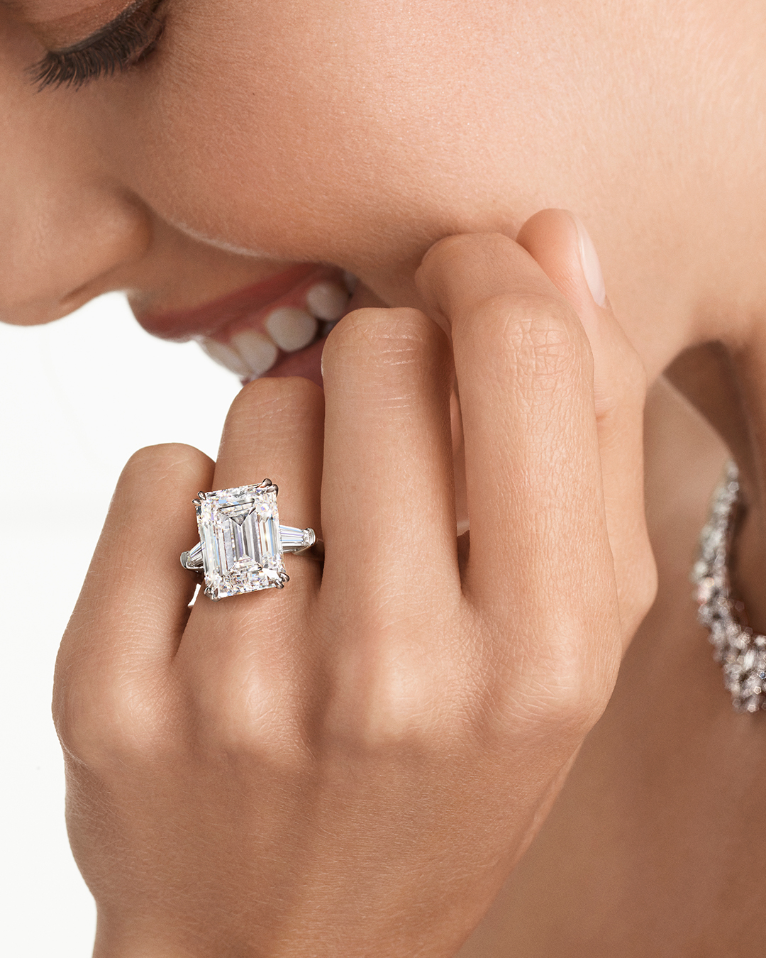 Barbara Walters Engagement Ring Tops Bonhams Sale