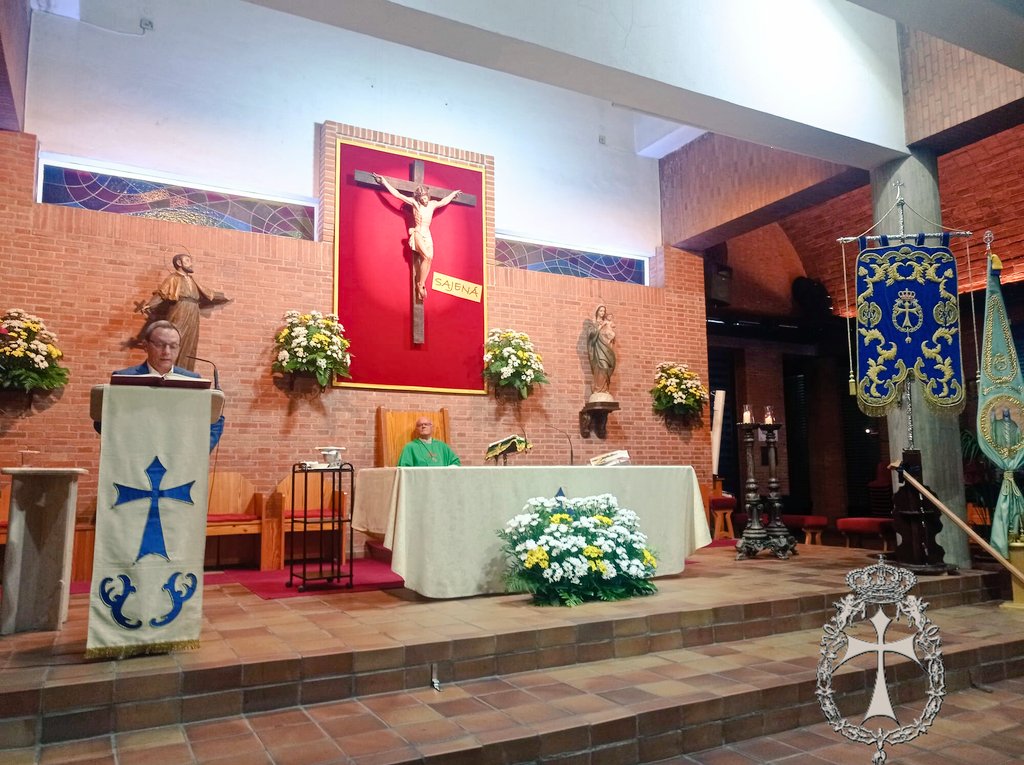 SanAntonCofrad's tweet photo. ✝️ Ayer tuvo lugar la misa por el XXII aniversario de la Refundación de nuestra Cofradía y la Exaltación de la Santa Cruz (fiesta Stmo. Cristo del Consuelo).
⛪Un emotivo acto en el que también honramos la memoria de Nicolás Gilbert, Cabo de Andas de San Fulgencio. #NicoGilabert https://t.co/KkrUpvuyFE