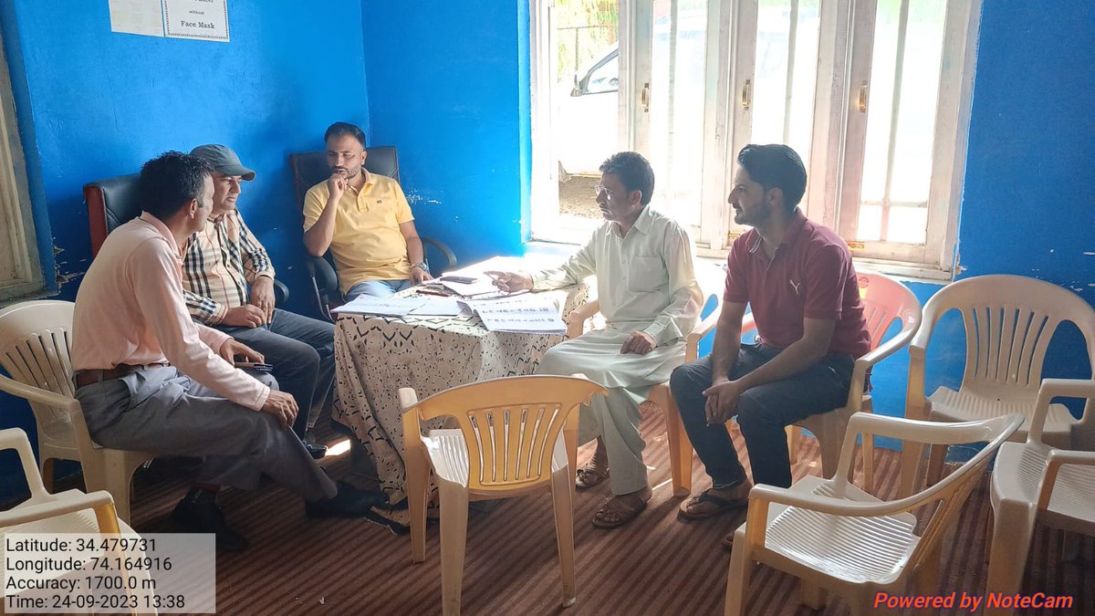 RDD_Ramhall's tweet photo. Block development officer Ramhall @AhmedZamood today conducted an inspection of several panchayats designated for special booth camps regrading preparation of second supplementary panchayat electoral roll https://t.co/CPQ9KcLB5s