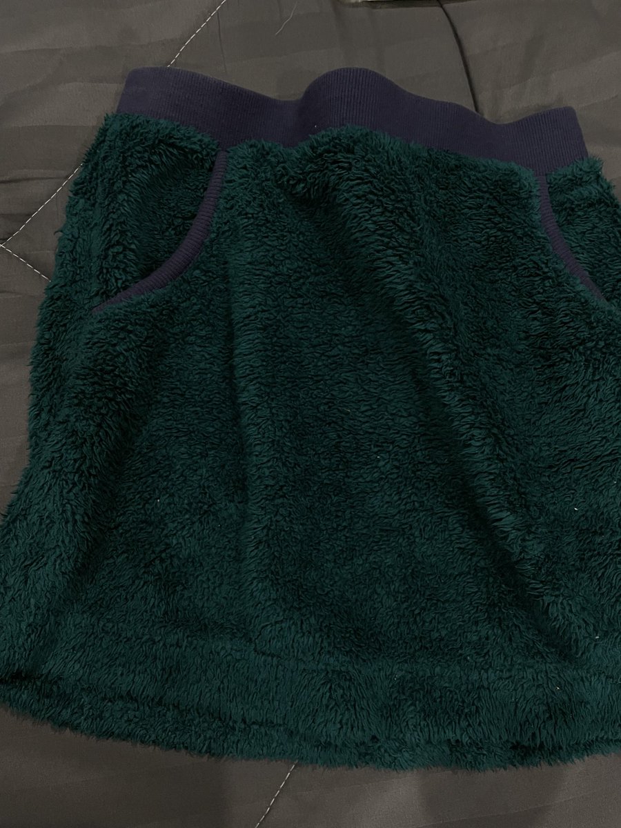 quinrrcc's tweet photo. 10) กระโปรงy2k uniqlo ใส่เป็นเอวต่ำ เป็นตัวแม่ size m เอว26-28 ประมาณนี้

ส่งต่อ 110 รวมส่งค่าบ

#ส่งต่อเสื้อผ้า #ส่งต่อเสื้อผ้าy2k #ส่งต่อเสื้อผ้ามือ2 #ส่งต่อเสื้อผ้ามือสอง #เสื้อผ้ามือสอง #เสื้อผ้ามือ2 #โล๊ะเสื้อผ้า #ส่งต่อคสอ #ส่งต่อกระเป๋า https://t.co/1JtxFee1R6