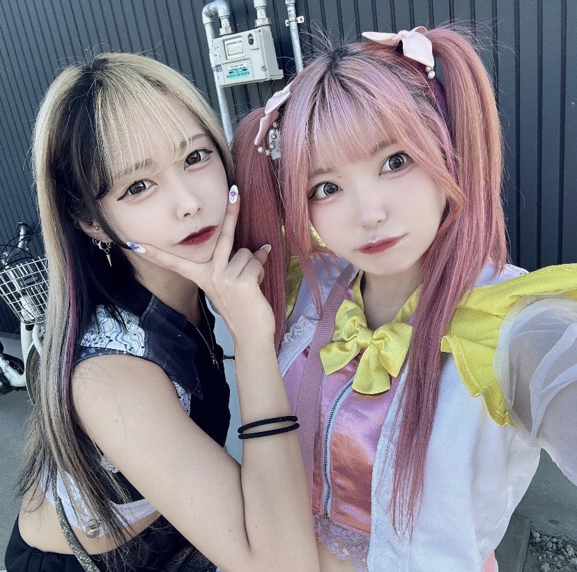 suimin_WS's tweet photo. 今日のライブもありがとう(˶> <˶)♡

南知多の海をバックにライブ💗

ワンスネ知らない人も一緒になって楽しんでくれてありがと〜🥺♡

キミと夏の最後の思い出作れてしあわせ、 https://t.co/w9ng9kqP1R