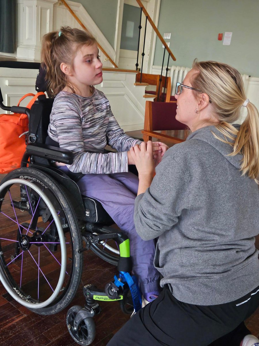 ParaPLAYHub's tweet image. Great start to @eastersealsns #LearntoSledge and #LearntoDance yesterday. Looks like we are going to have another great season. Thanks to our amazing Dalhousie @DalHealth @Dal_HAHP @DalRecreation @DalHPI volunteers! 🥰❤️🙏