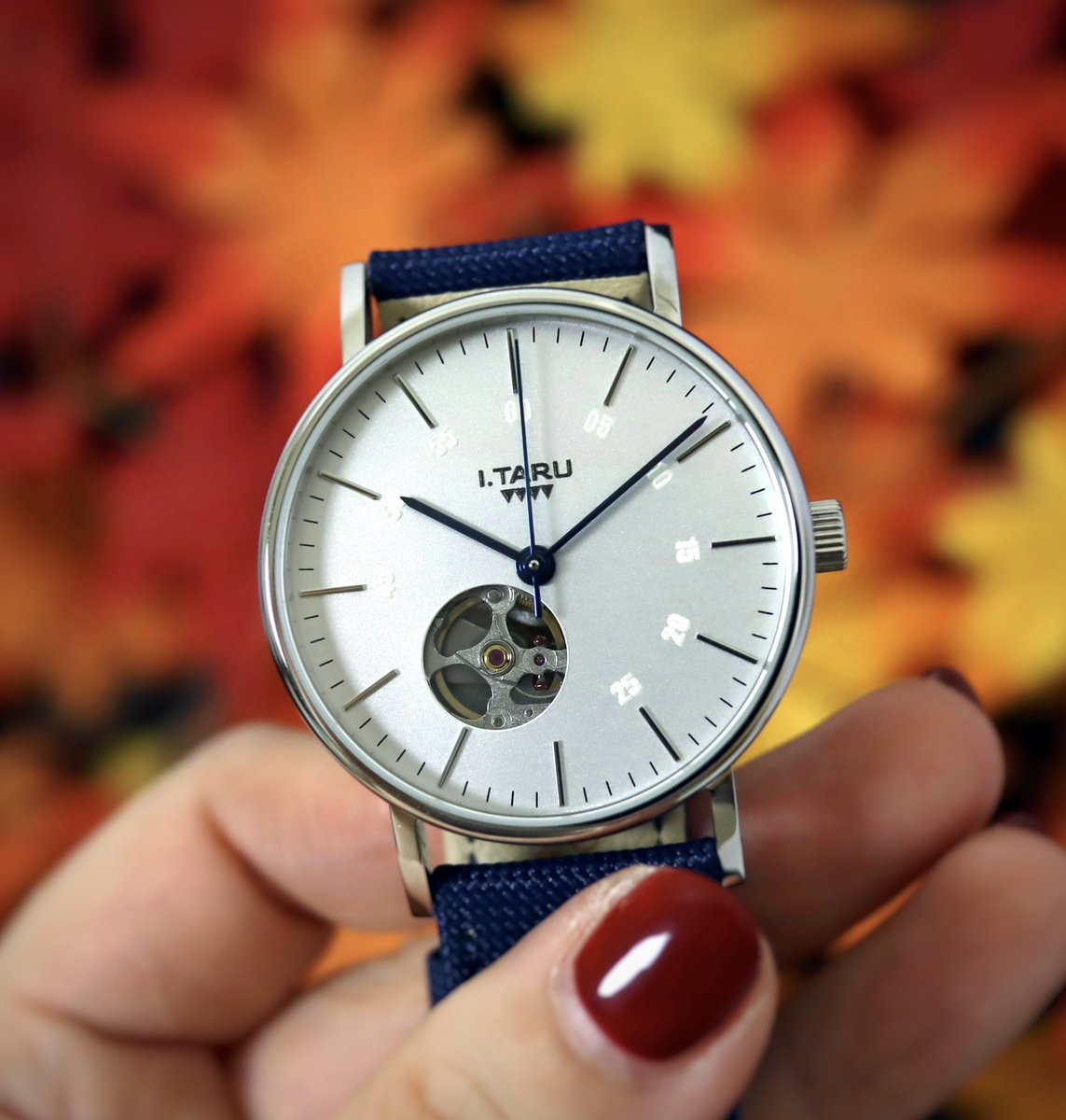 時計 Taira- ハイジュエラーTASAKIの感性と技術が融合した、初のレクタンギュラー