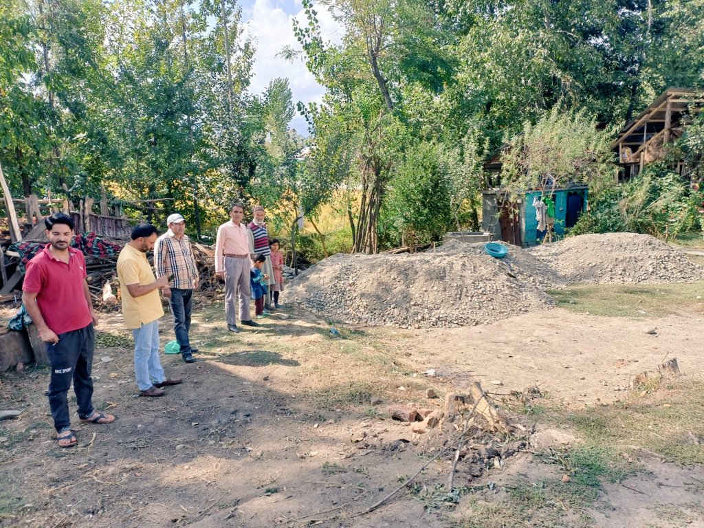 RDD_Ramhall's tweet photo. Block development officer Ramhall accompanied by several other officials and PRis inspected different works and obtained feedback from public . He laid emphasis on timely completion of works . https://t.co/q1R1tUmAtv