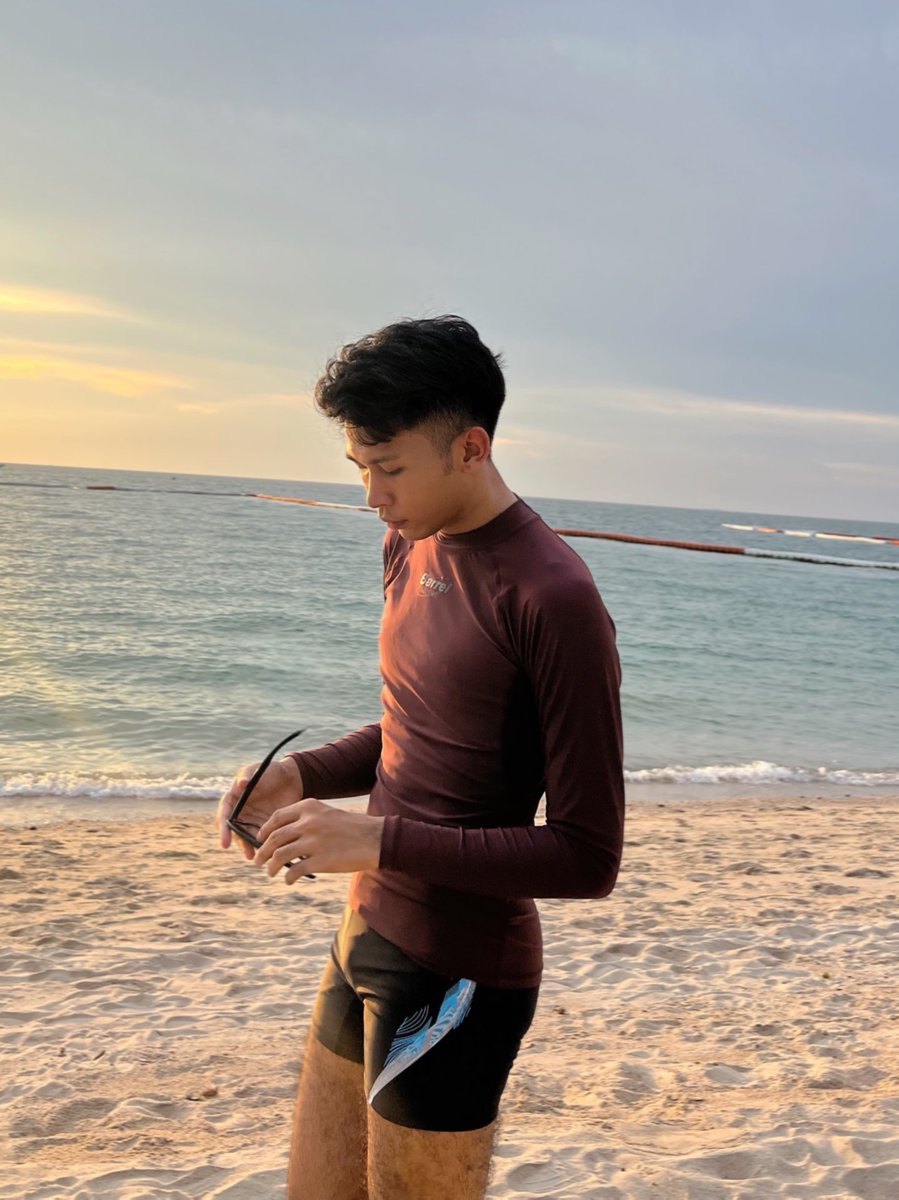 I’m in love with the sunset 🌅