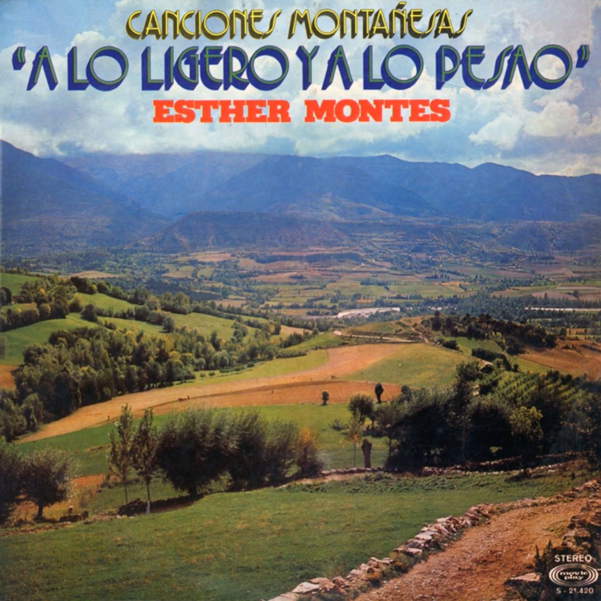 Araceli_ENTHUMN's tweet photo. ¿Más #jilu? Mucho más. 
Vamos a seguir con Ester Montes, fallecida en 2012: la gran panderetera de #Requejo. Aquí, interpretando "El Ebro nace en Reinosa". 

https://t.co/IhblJCg8mU https://t.co/RJQE0IaFaE