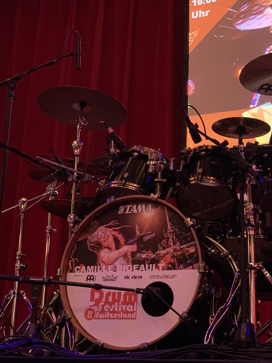 dpossidonio's tweet photo. batidas sem rimas #drumfestivalch @drumfestivalCH https://t.co/Of9x3oU4C6