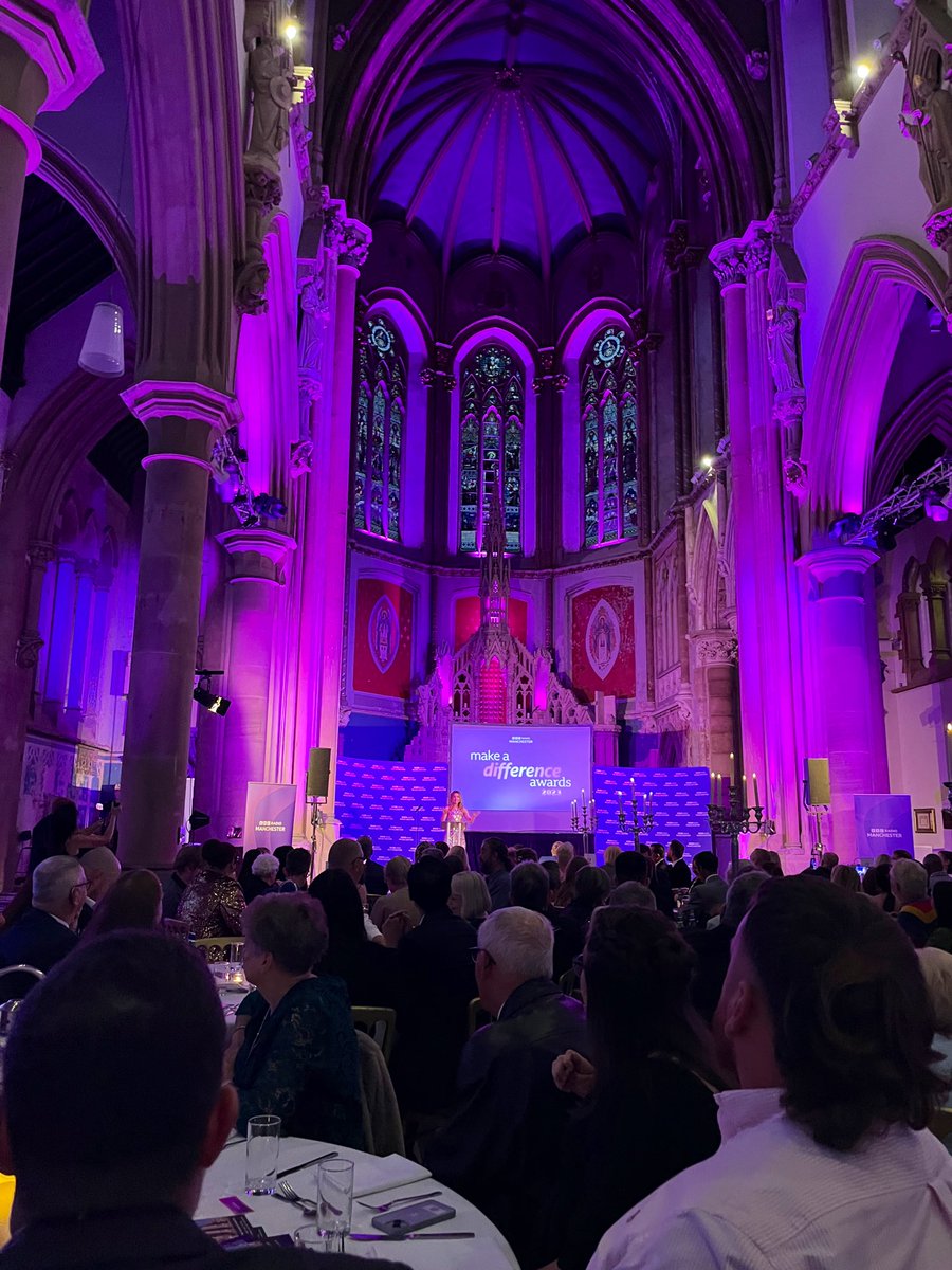 Yasmine_Dar's tweet photo. What an incredible evening celebrating the amazing volunteers, charities, and community groups that make Greater Manchester shine at the @BBCRadioManc 'Make a Difference' Awards at @TheMonasteryMcr. Each nominee is a true winner, and their dedication is inspiring. 👏🏽 #GMHeroes https://t.co/aK4XDT1T4h