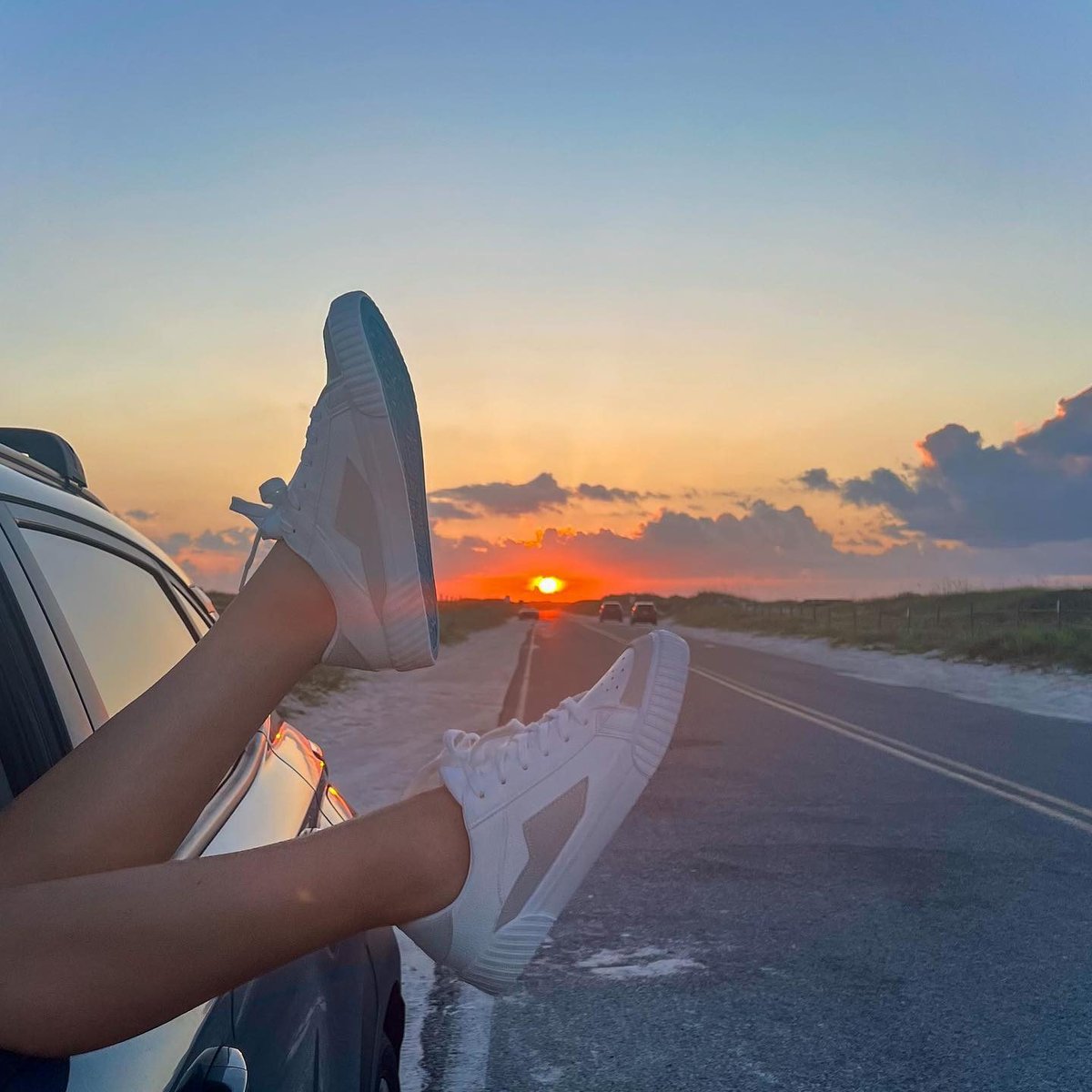 Enjoying the last of those long afternoons // the WILLA shot by <a href="/emmagracefull/">Emma</a>