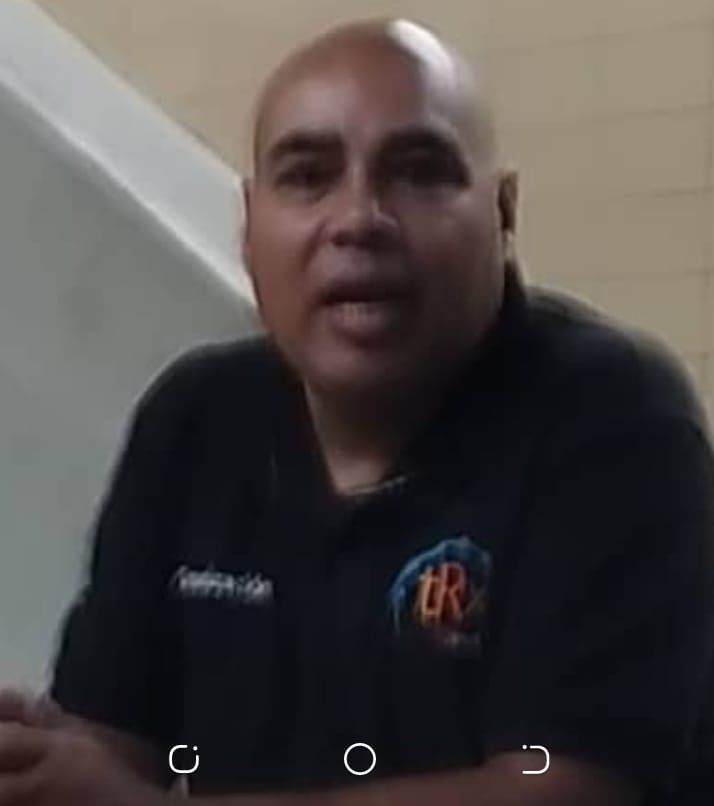 El atacante de la Abuela del casco rojo