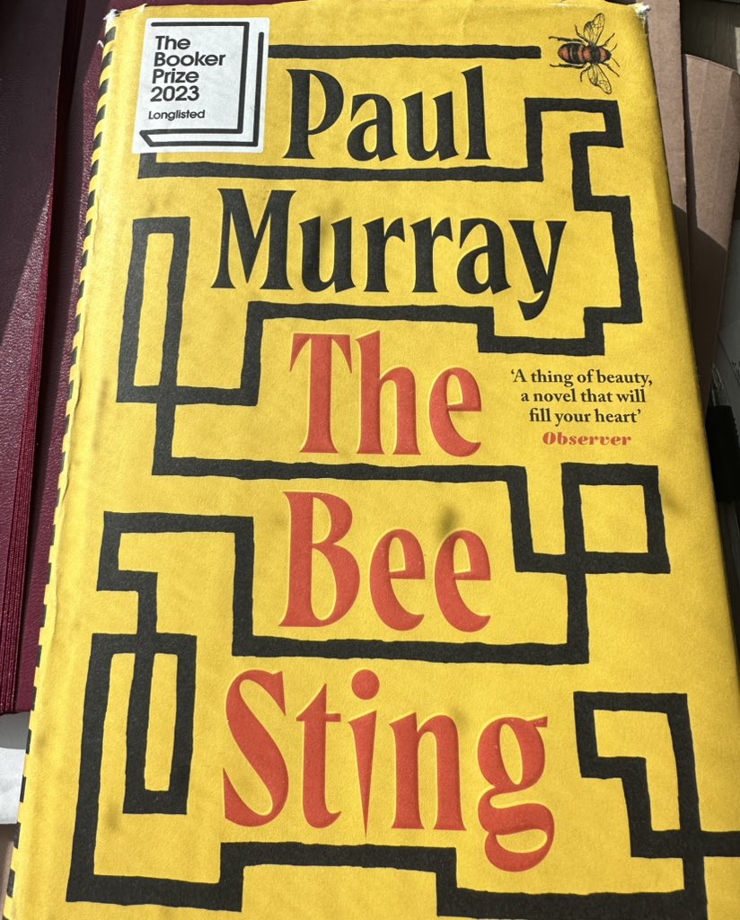 RhonddaBryant's tweet image. This book is absolutely magnificent. Witty, insightful, sensitive, shocking, perfectly plotted. It certainly deserves to be on the #BookerPrizeList2023 Thank you #PaulMurray and Hamish Hamilton 🐝🐝🐝🐝🐝