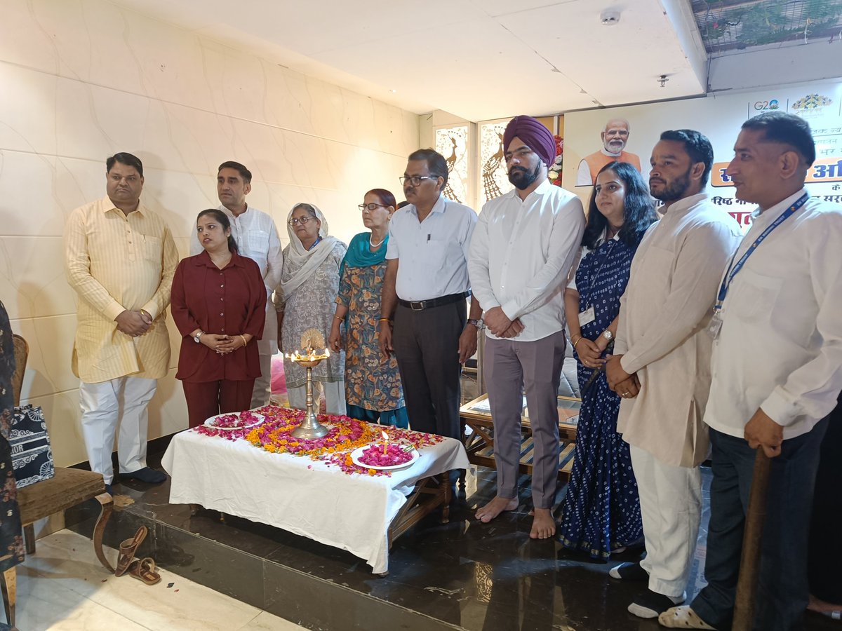 आज दिल्ली में दिव्यांग जन सशक्तिकरण विभाग भारत सरकार के ALIMCO के माध्यम से दिव्यांग जनों को सहायक उपकरण वितरण का कार्यक्रम किया गया जिसमें दिव्यांग जनों को विभिन्न प्रकार के उपकरणों का वितरण कराया।

#दिव्यांग