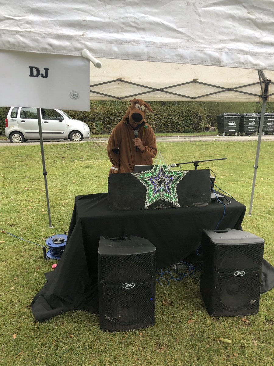DJ Scooby is back - #streatham common dog show - today, Sunday 24th September. Categories begin at 11