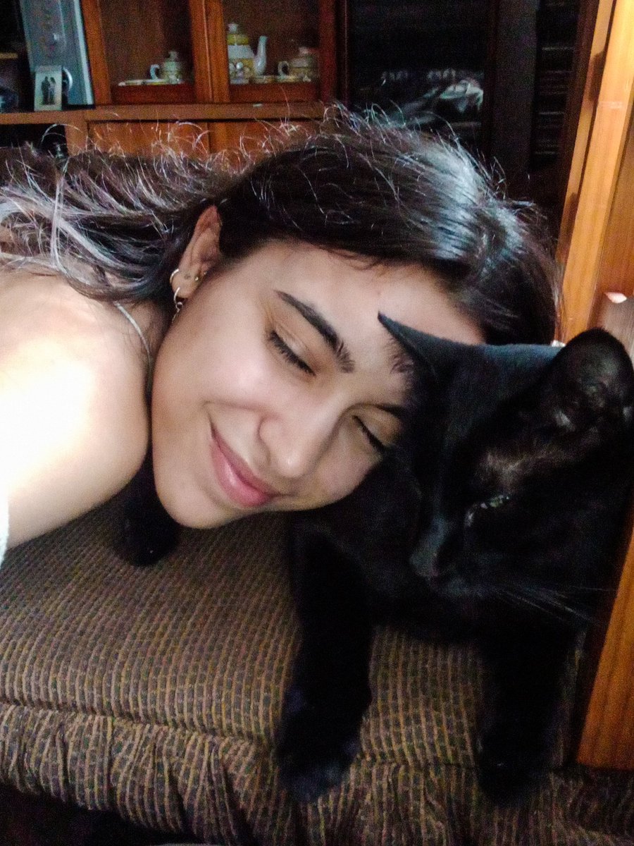 jadecg30's tweet photo. el amor mas puro que pude tener💔 https://t.co/YWAHcRdjZJ