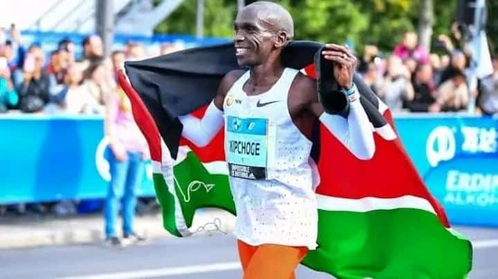 Congratulations to <a href="/EliudKipchoge/">Eliud Kipchoge - EGH🇰🇪</a> and Vincent Kipkemboi.
#BerlinMarathon2023