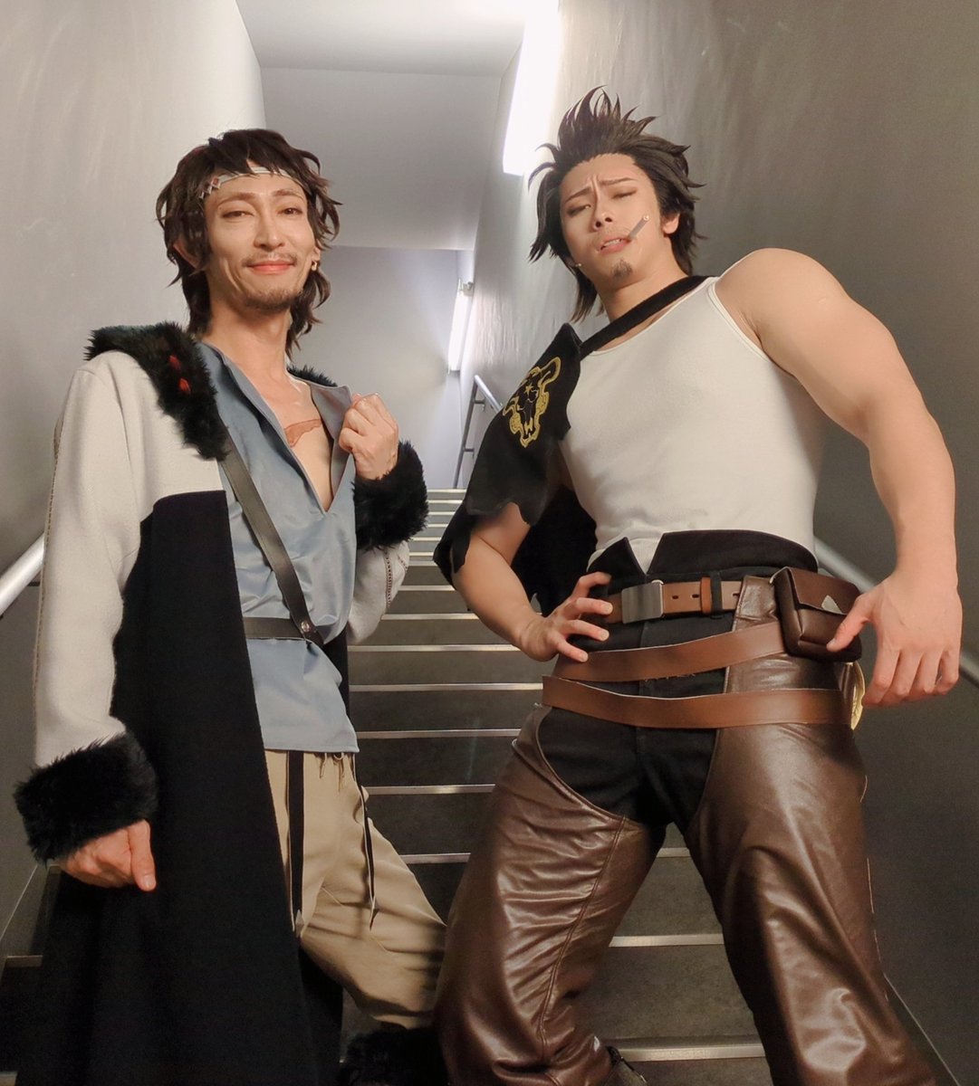 今回は叶わなかったけど‥

次こそはアスタ、ユノ、ヤミの三人を舞台上でボッコボコにしてやりたいと思います😊

#ブラッククローバー
#ブラステ
#舞台ブラクロ
#植田圭輔
#武子直輝
#桜庭大翔