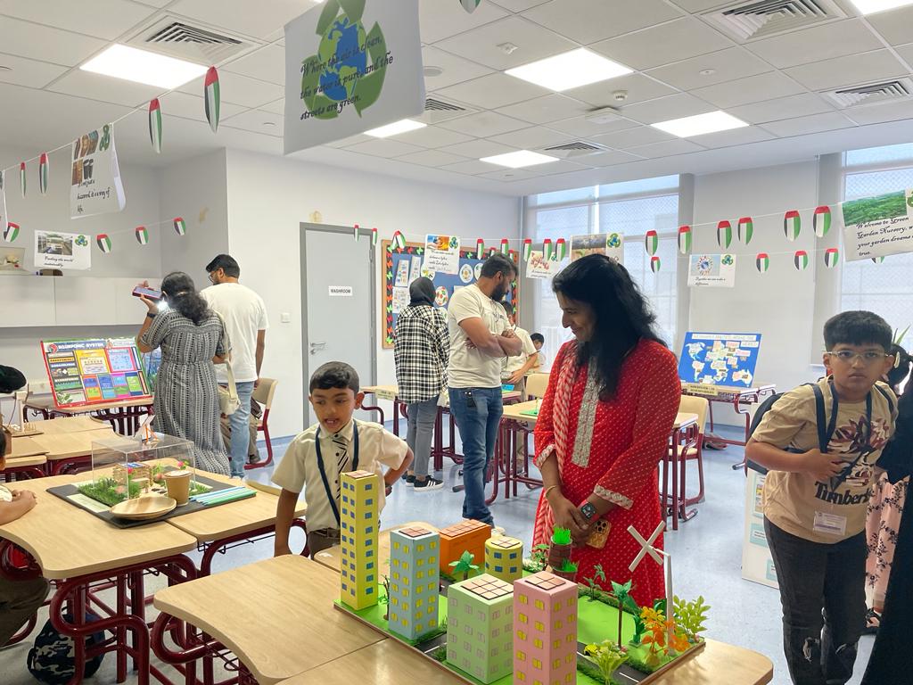 OOB_GEMS's tweet image. "Today for Tomorrow," our UAE SST team comprising primary students, showcased truly inspiring sustainability projects ranging from aquaponics to sustainable irrigation at #OOBSparkX2023!  #SparkX #SSTTeam #SustainabilityInnovators #YoungMinds