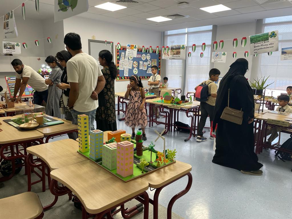 OOB_GEMS's tweet image. "Today for Tomorrow," our UAE SST team comprising primary students, showcased truly inspiring sustainability projects ranging from aquaponics to sustainable irrigation at #OOBSparkX2023!  #SparkX #SSTTeam #SustainabilityInnovators #YoungMinds