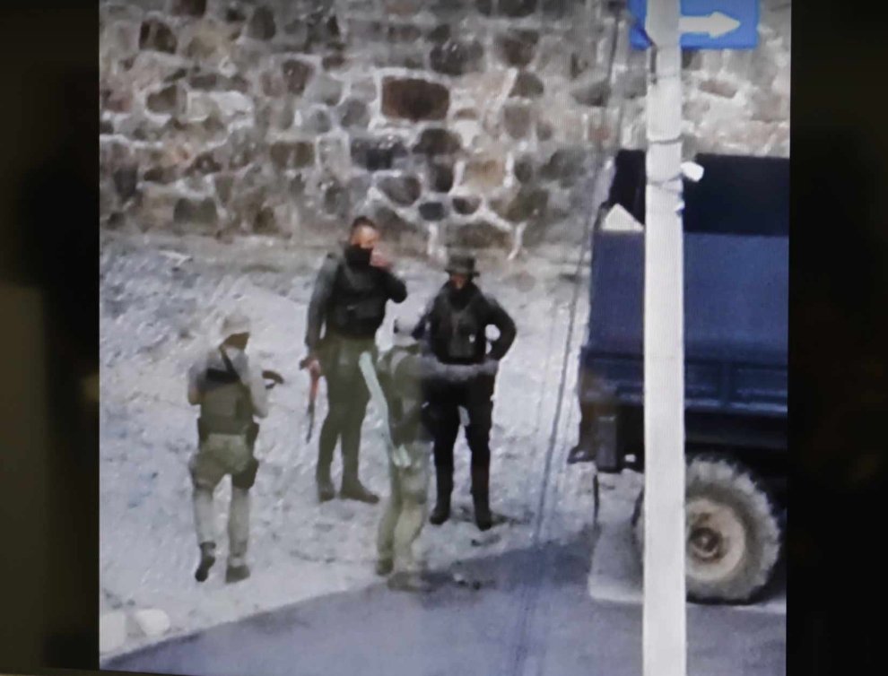 F6yNHnWWkAAUj6c?format=jpg&name=medium