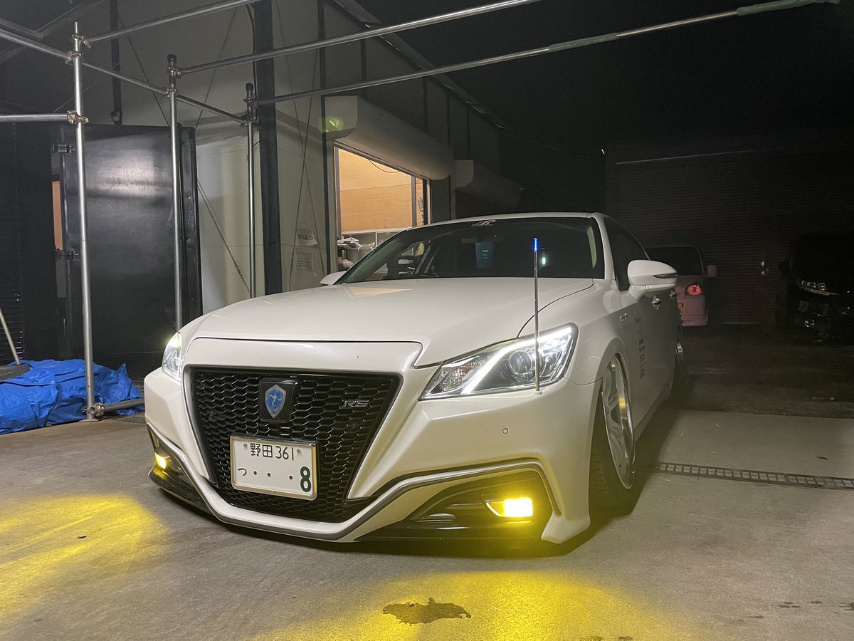 autoplanner2's tweet photo. 210クラウンロイヤル
DuexVarierSeries
アンビエント取付、コーナーポールニコイチ加工＆ベゼル加工にて取付

#ps #customproshopPs #crown #toyota #vipstyle #vipcar #workwheels #ideal #varier https://t.co/1llmQLB0IT