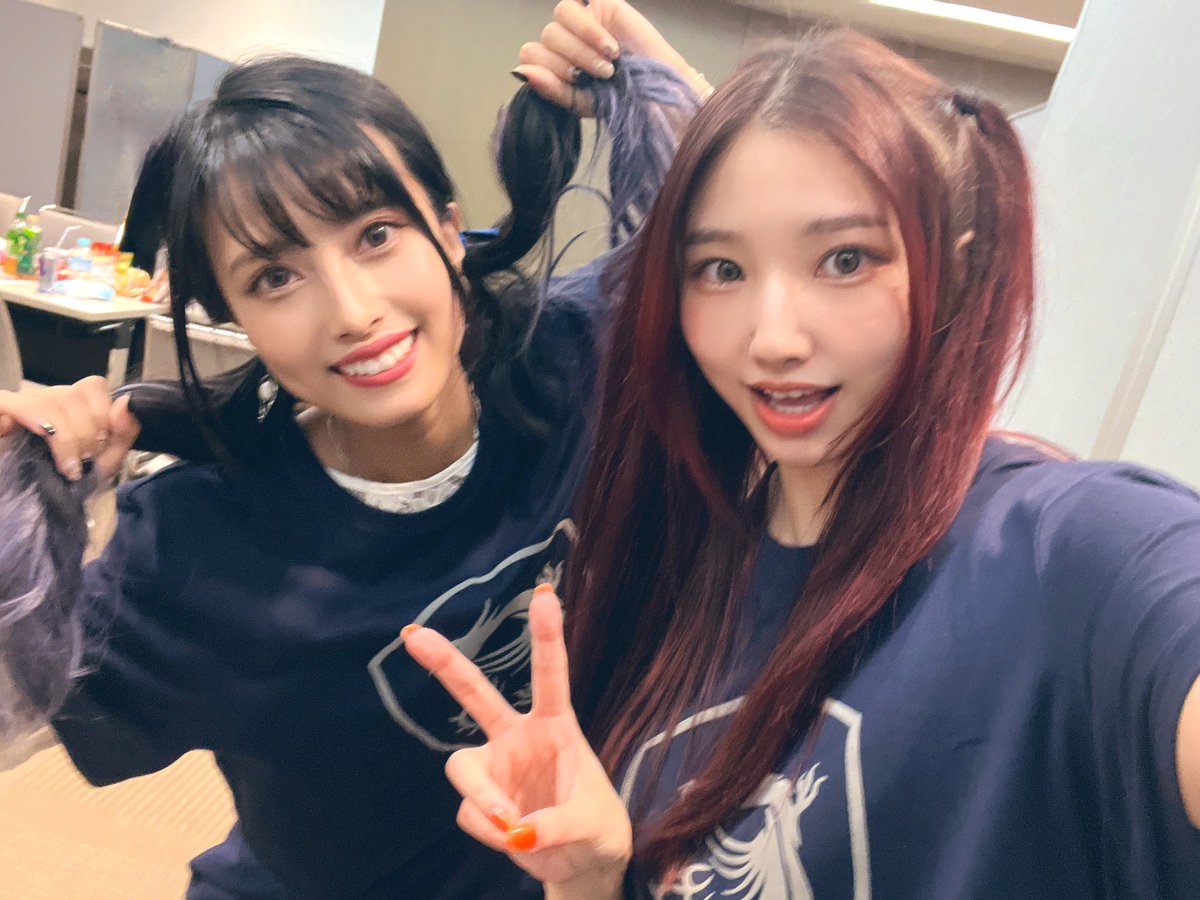 kannassyi's tweet photo. #TGS2023 #MSITGS2023
MSIブース!!
本日もジェナ氏と共にお届けできましたことを感謝いたします!!😻😻😻
髪の毛が赤と青のツインツインでいい感じに双子っぽかったんです!ということを伝えたかったんです!💙❤️👭🫶🫶🫶嬉しかったーー
ちなみに帰りのタクシーで腹がよじれるほど笑いました。。🚕 https://t.co/p4fM2d0oe2