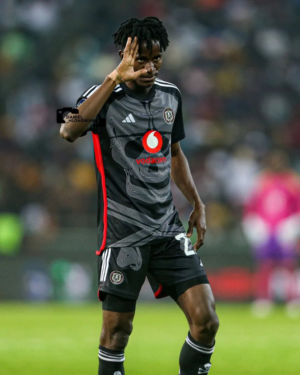 Would you start him?

#OnceAlways Pirates Maseko Mamelodi Sundowns Matlou Referee Kaizer Chiefs Njabulo Blom Mdantsane A-Reece Motsepe iPhone 6