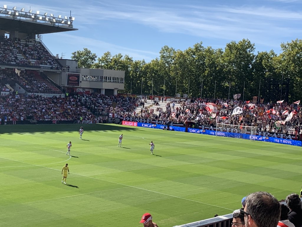 Hoy toca ver a la franja en el campo.