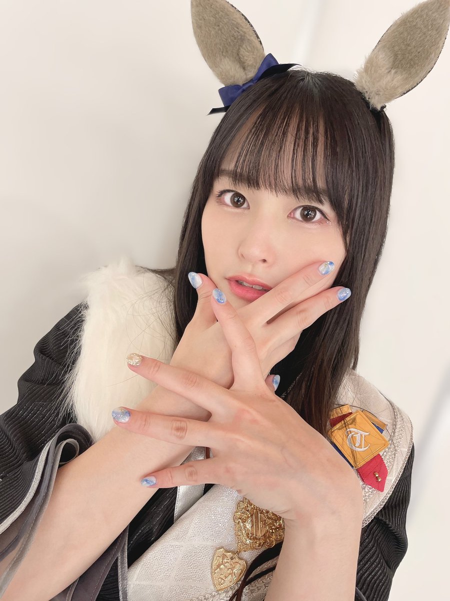 ネイルは事務所の先輩のまりさん(@maaatya)にやってもらいました