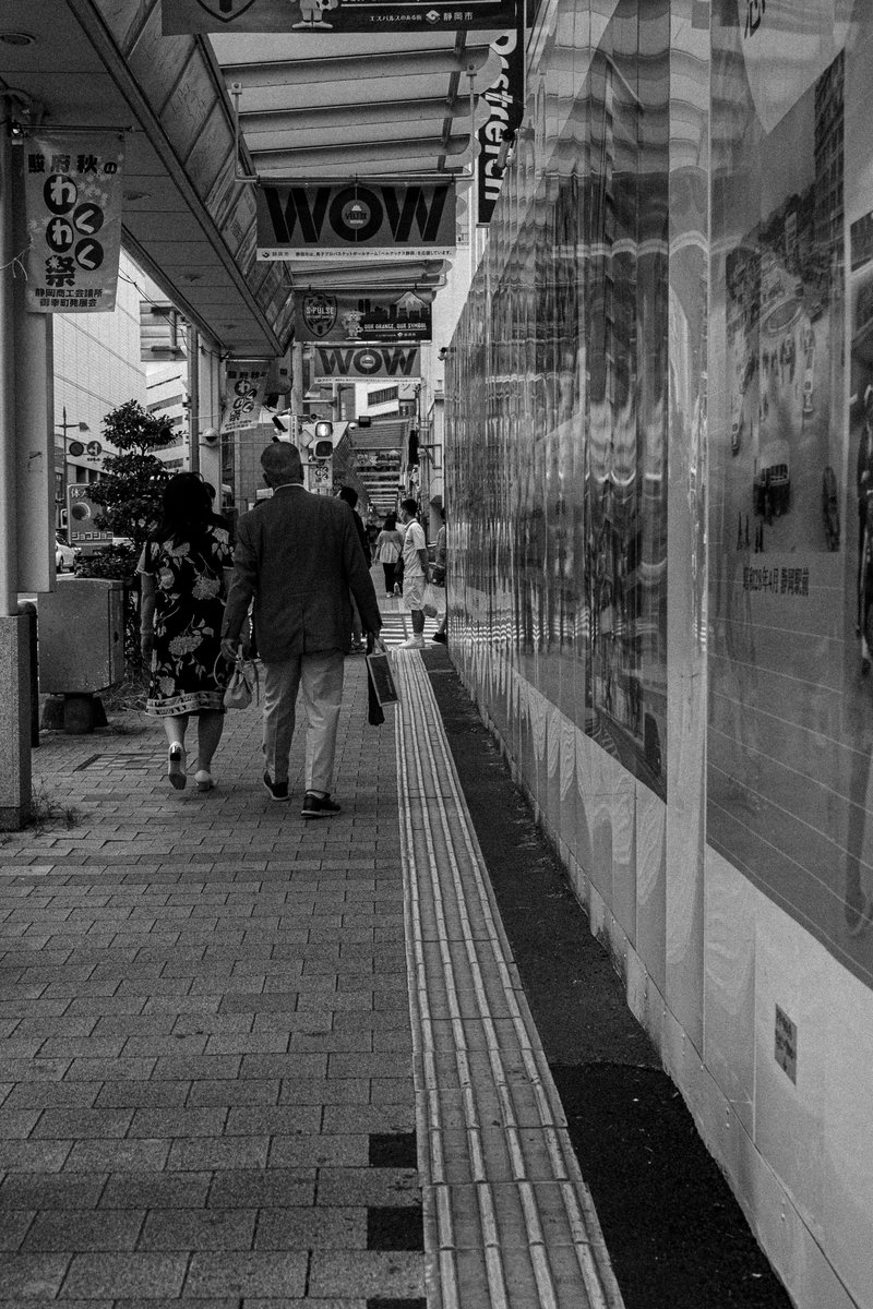 Bbits_Photo's tweet photo. street snap
#photo
#photography
#静岡 #スナップ
#CHA10 #鷹匠 #チャトウ
#写真で伝える私の世界
#写真好きな人と繋がりがたい
#ファインダー越しの私の世界
LUMIX G9
2023.09.23 https://t.co/hFAjbhis0k