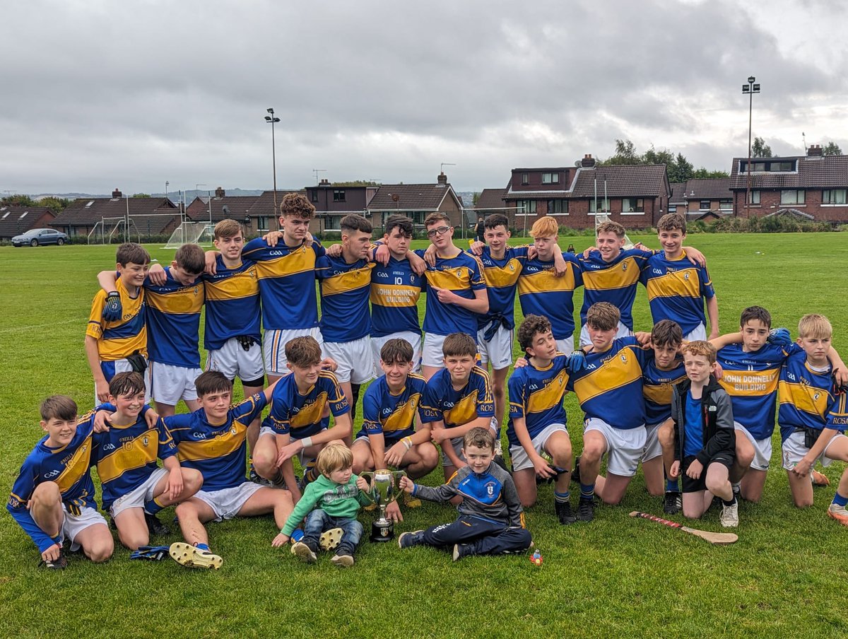 RossaGACBelfast's tweet photo. Comhgairdeas to our U15 footballers who won their championship this morning!🏆🇺🇦
Well done to all the lads and coaches Raymond, Paudie and definitely not forgetting Mr William Kelly! https://t.co/yK76Tk3DP9