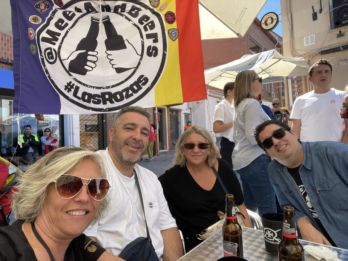 Disfrutando un año más de la fiesta de <a href="/CabaleirosFerro/">Cabaleiros Do Ferro</a> y en compañía de grandes personas <a href="/alibbra/">Alicia Bravo</a> @paco_ez