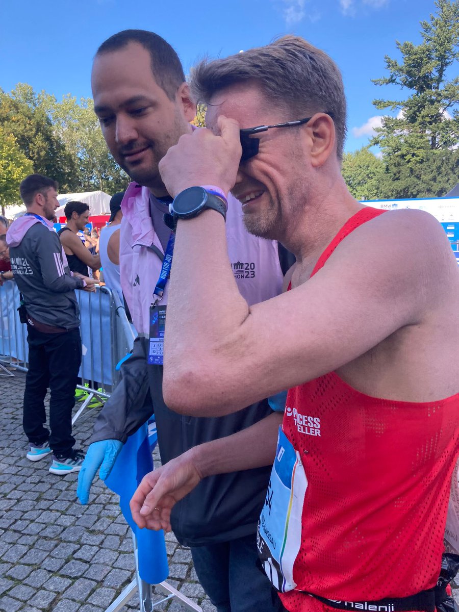 Pieter-Christiaan tweet media