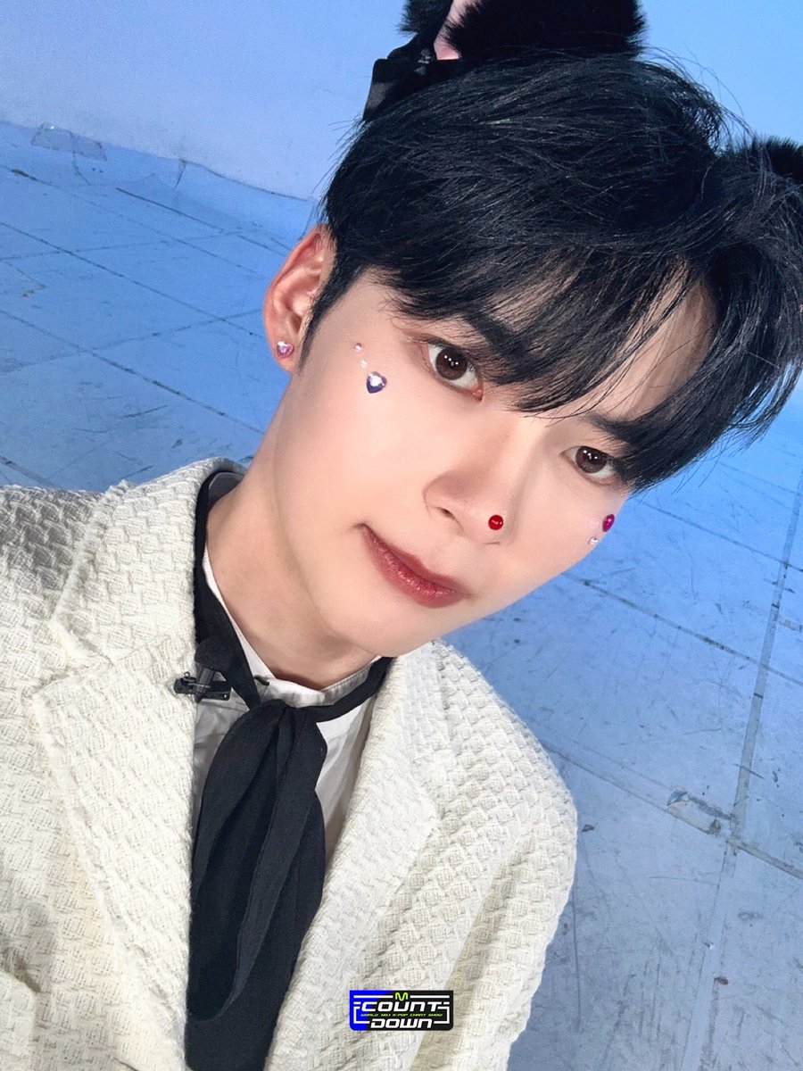 M COUNTDOWN tweet media