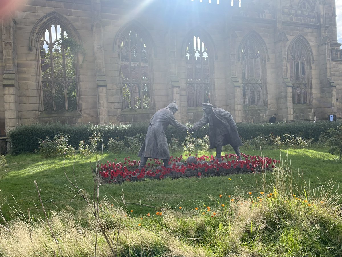 mcbluen0se's tweet image. @TheFarm_Peter great tour @britmusictours . Interesting facts I didn’t know about bands/sites that I didn’t know about my city @neeneemc49